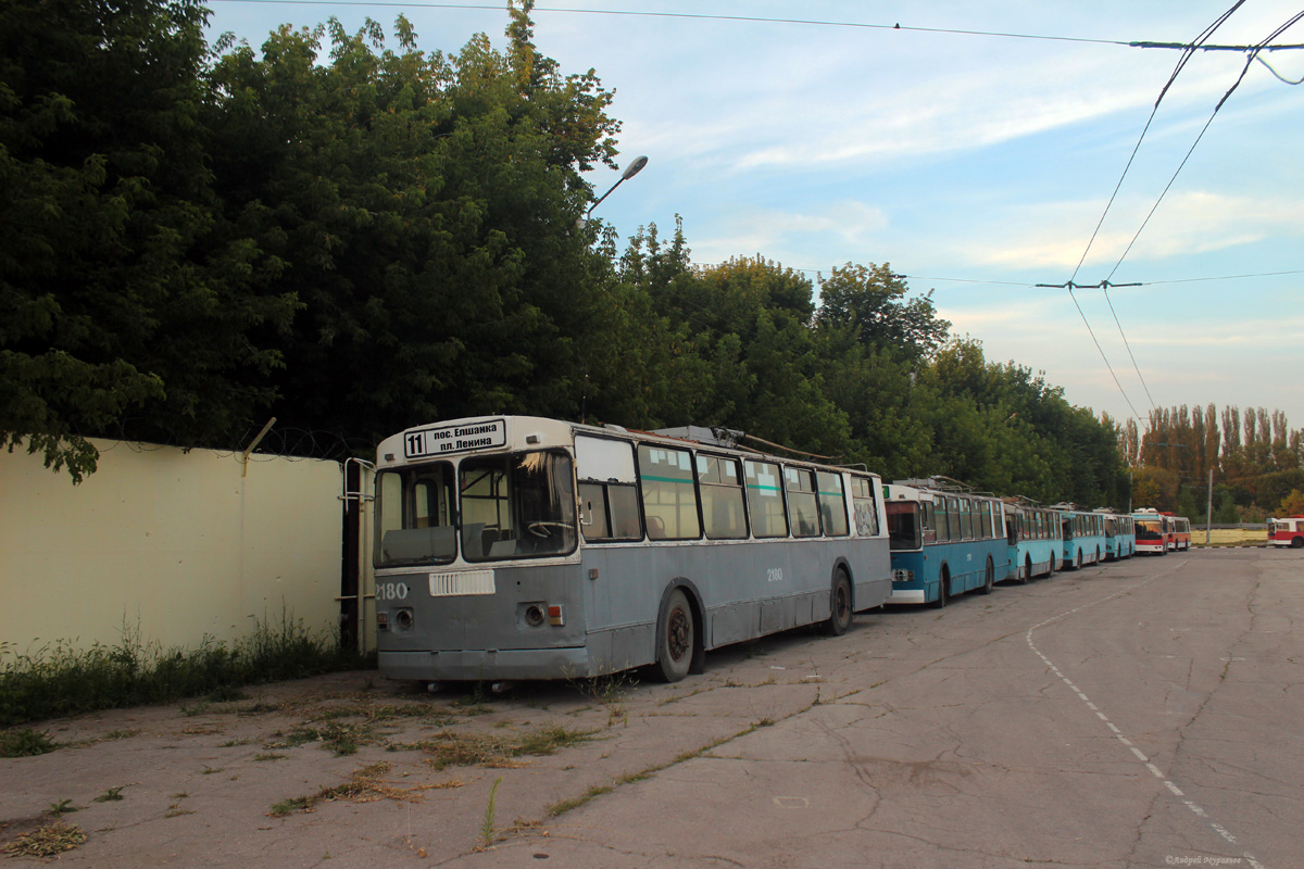 Саратов, ЗиУ-682Г [Г00] № 2180; Саратов — Ленинское троллейбусное депо