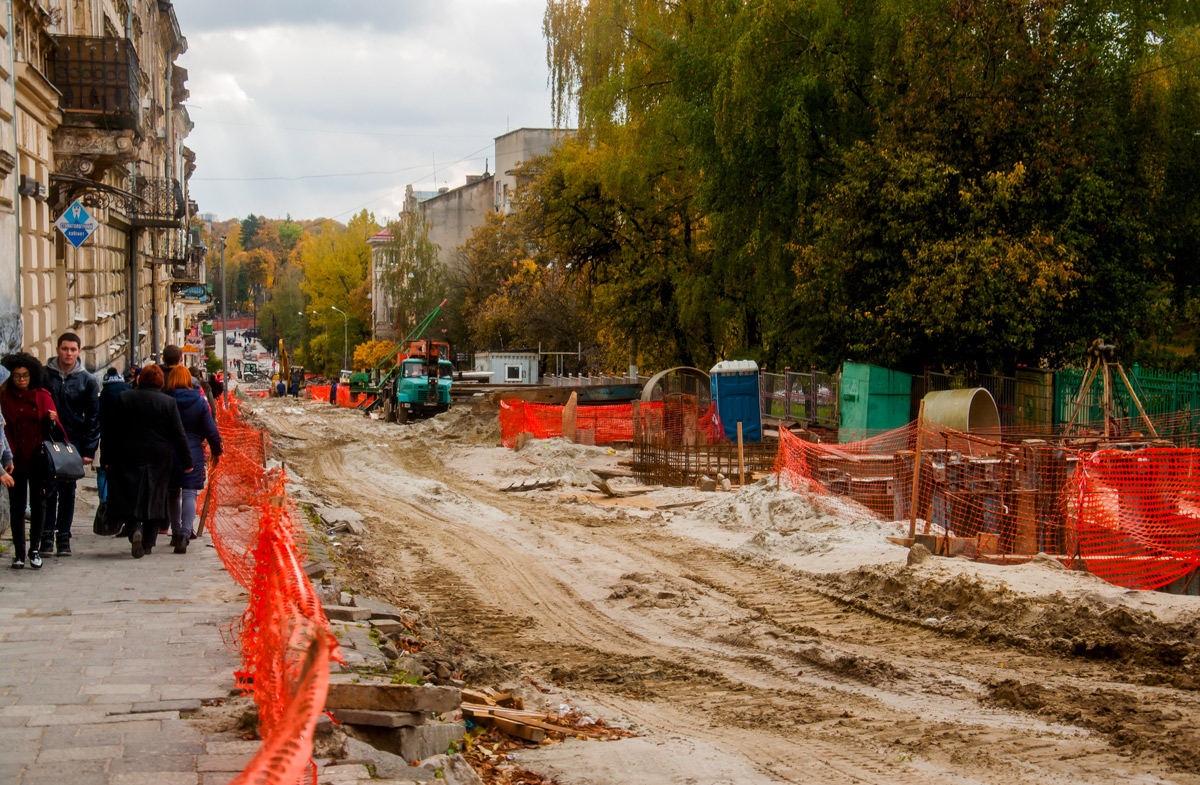 Lviv — Tracks reconstruction: Mechnikova str. [14.12.2015-18.09.2017]