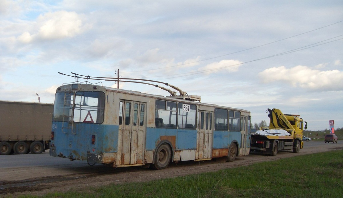 Kirov, ZiU-682G-012 [G0A] N°. 584; Iochkar-Ola — Private collection of city electric transport