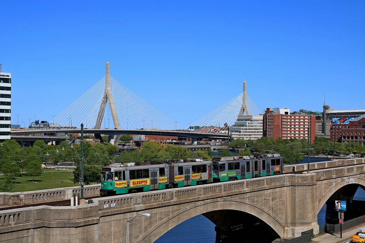 Бостон, Kinki Sharyo MBTA Type 7 № 3606; Бостон, Breda M8/3 № 3823