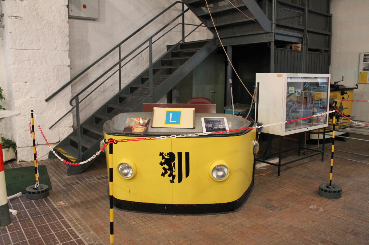 德勒斯登 — Museum exhibits except tramcars