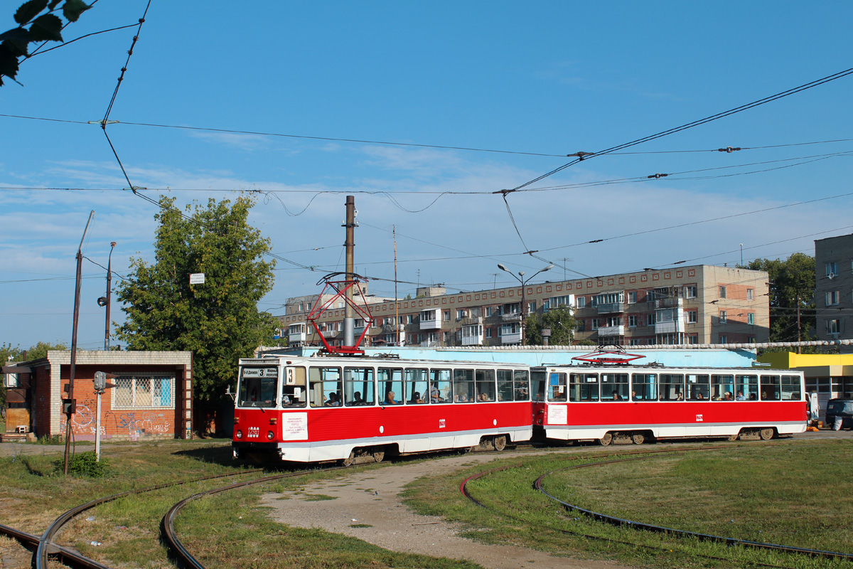 Saratov, 71-605 (KTM-5M3) № 1290; Saratov, 71-605 (KTM-5M3) № 1292