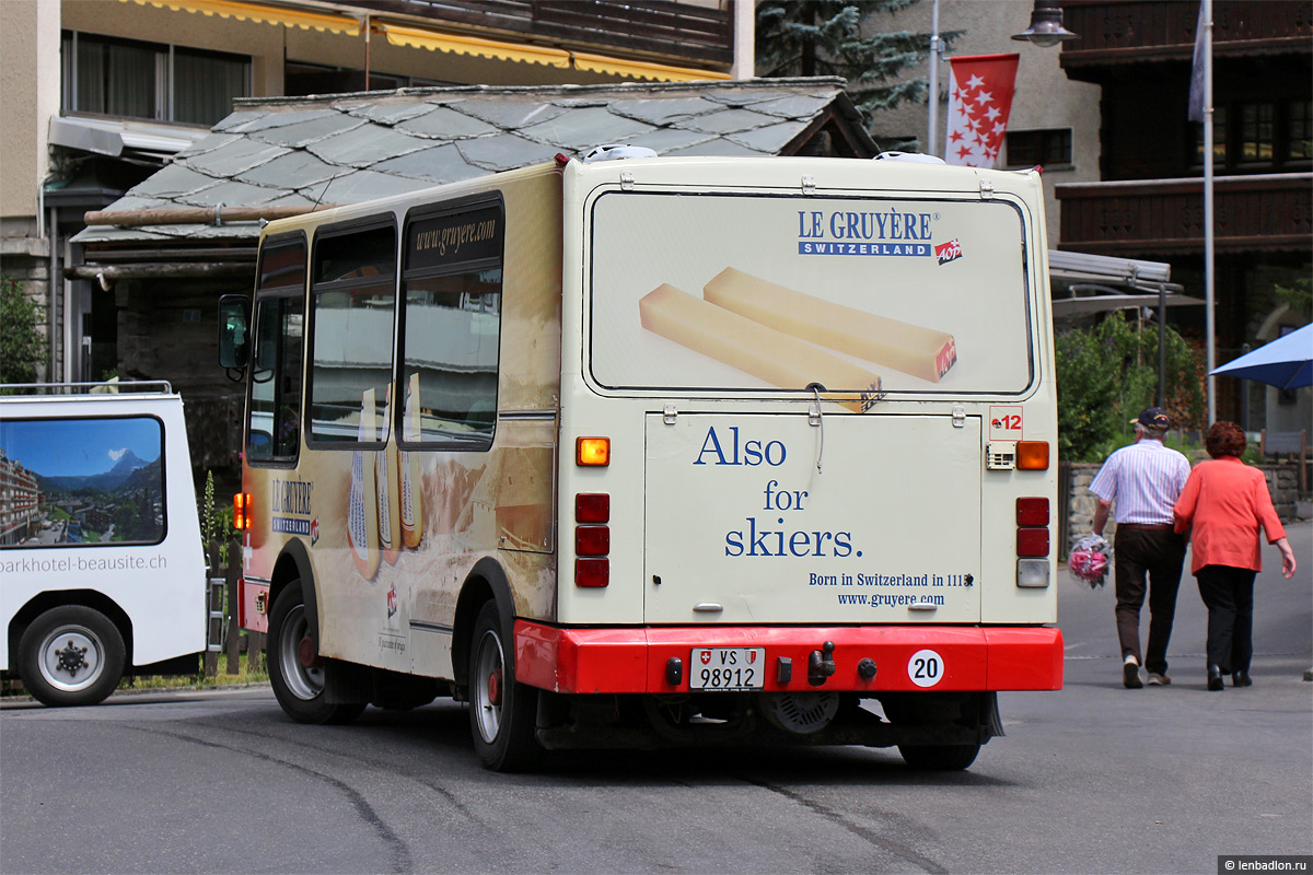 Zermatt, Rizzi-Bus-Vetter 6 SN-E/B Nr 12