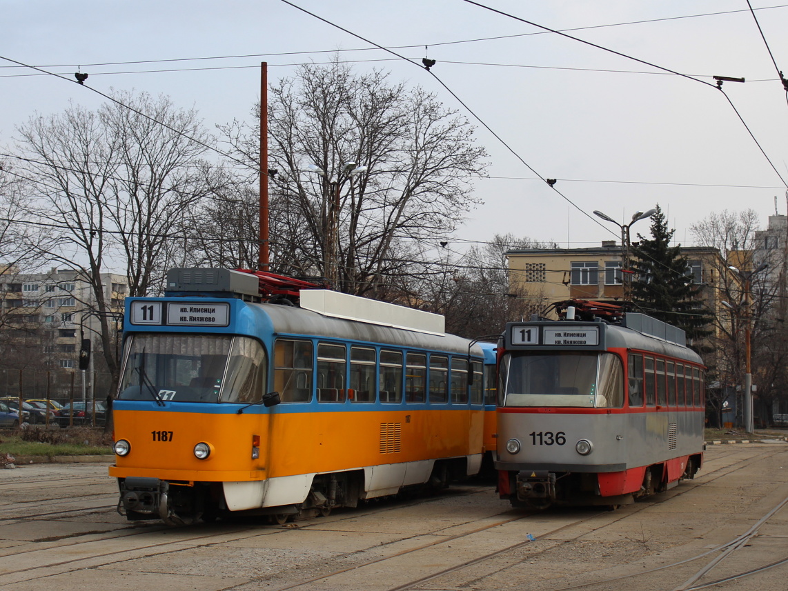 София, Tatra T4DC № 1187; София, Tatra T4DC № 1136