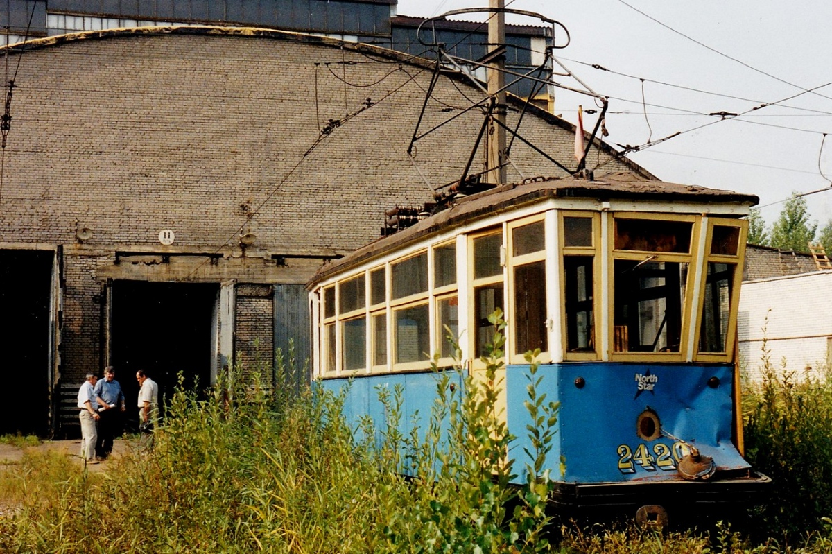 Sankt Petersburg, MS-4 Nr. 2420; Sankt Petersburg — Saint-Petersburg tramway-mechanic plant