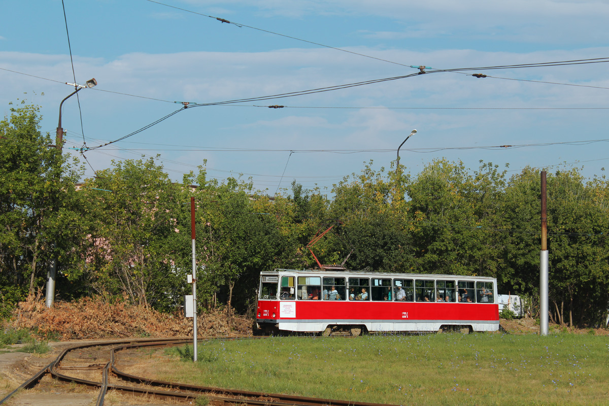 Saratov, 71-605 (KTM-5M3) N°. 1204