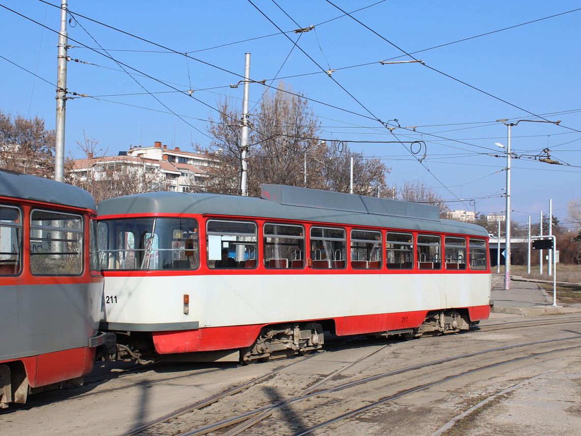 Sofia, Tatra B4DC # 211