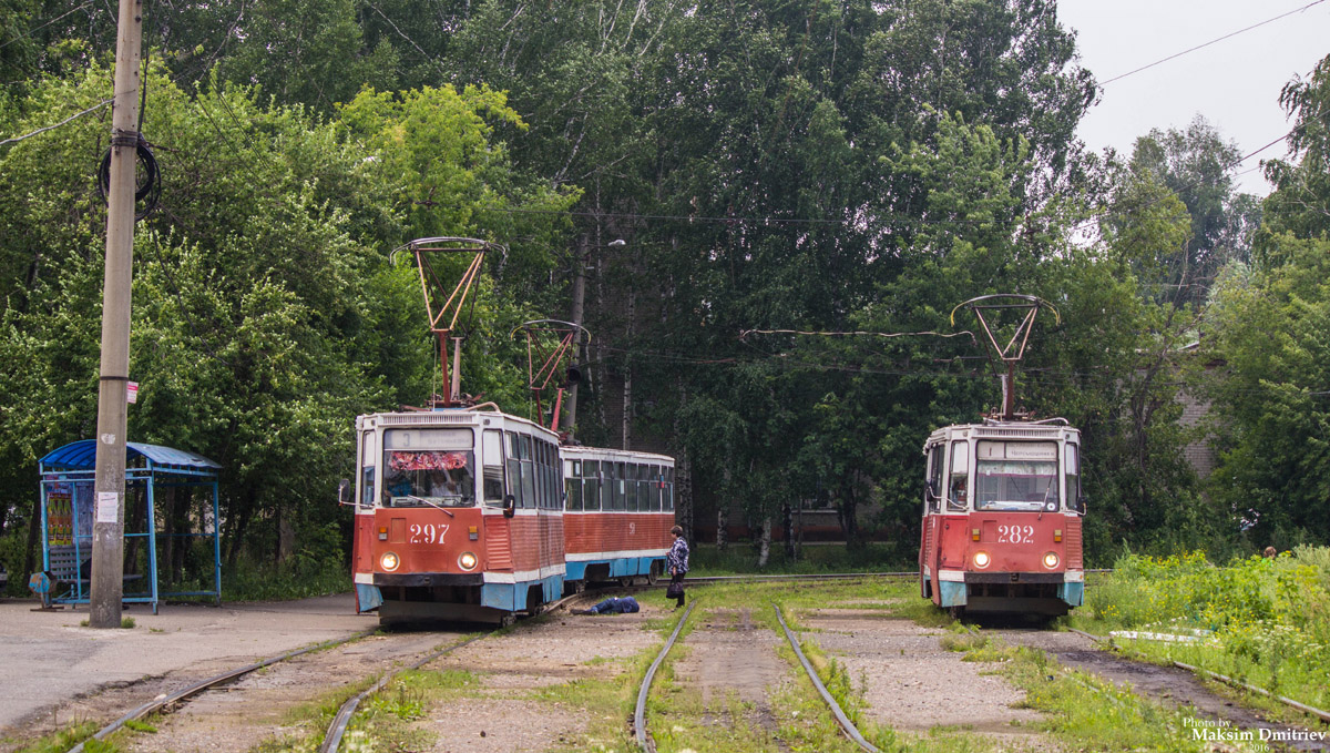 Tomsk, 71-605 (KTM-5M3) # 297; Tomsk, 71-605 (KTM-5M3) # 282; Tomsk — Tram Lines and Terminals
