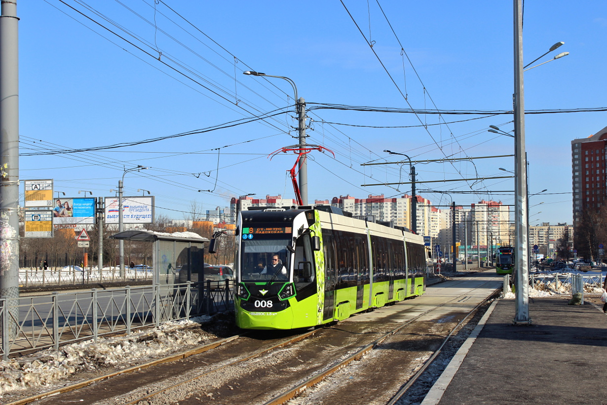 Saint-Petersburg, Stadler B85600M č. 008