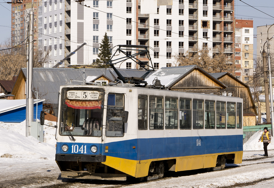 Ufa, 71-608K Nr 1041