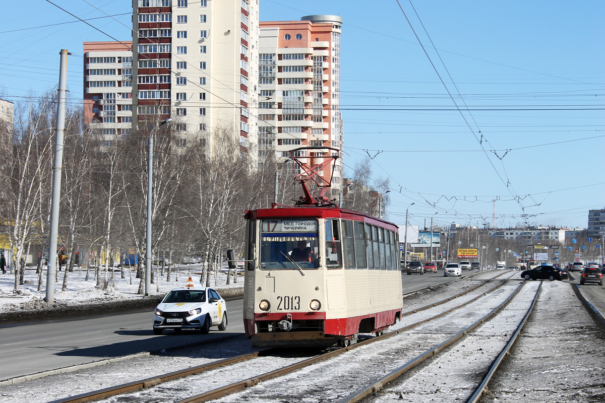 Челябинск, 71-605 (КТМ-5М3) № 2013