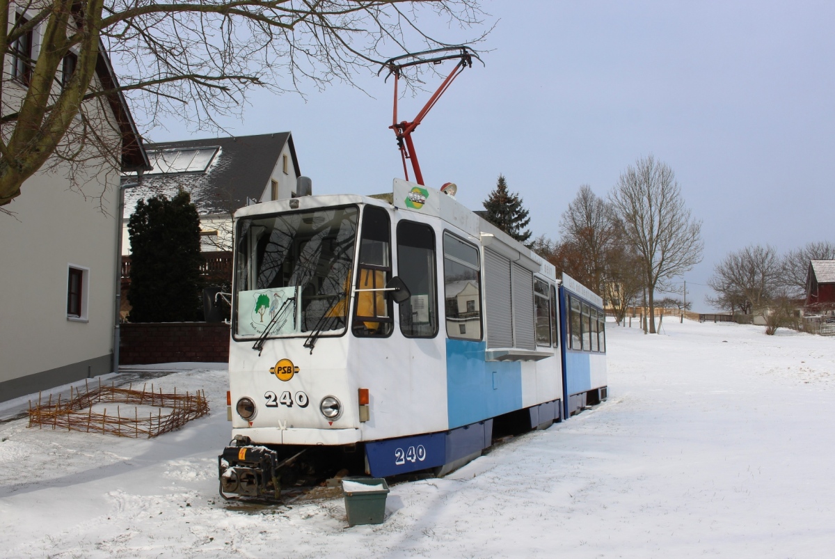 Plauen, Tatra KT4DMC # 240; Greiz — Plauen tram 240 in "Villageclub"
