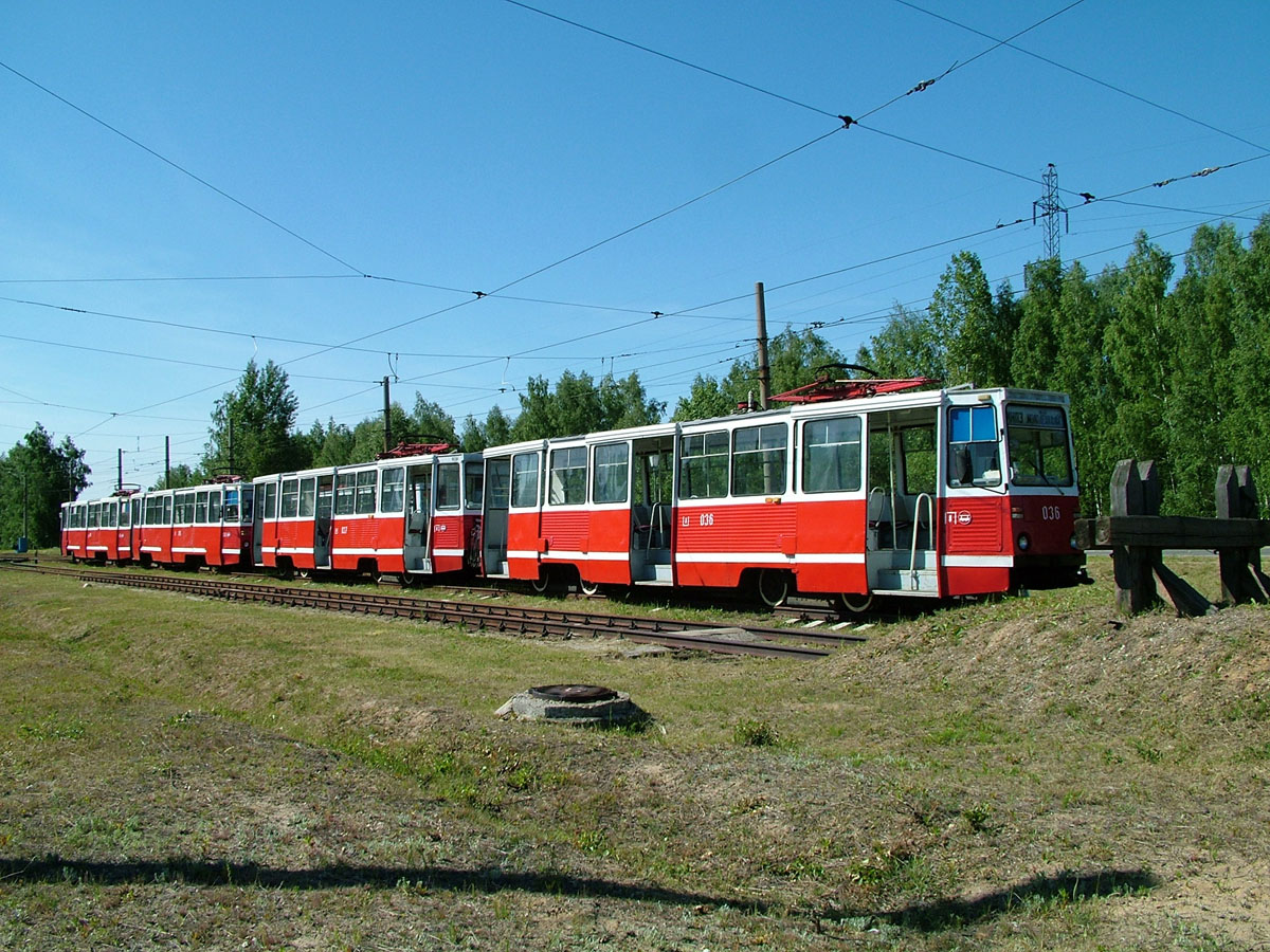 Mazõr, 71-605 (KTM-5M3) № 036