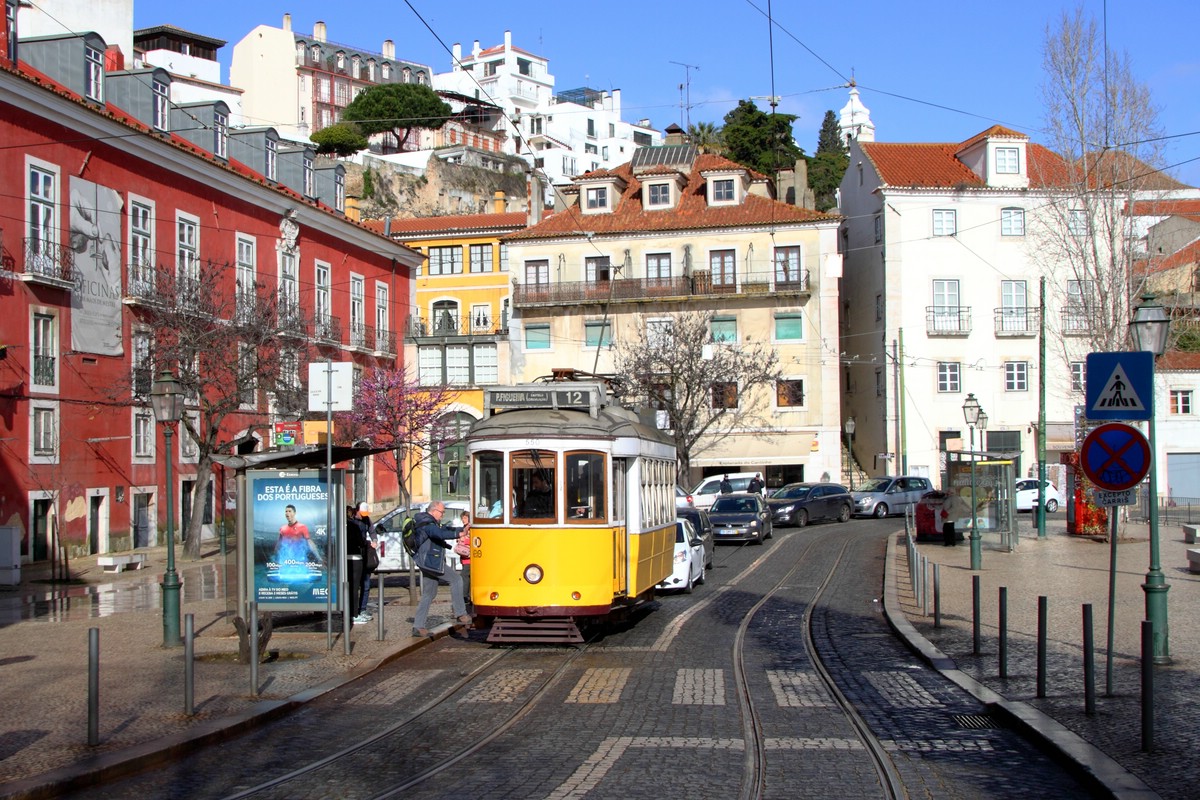 Лиссабон, Carris 2-axle motorcar (Remodelado) № 550