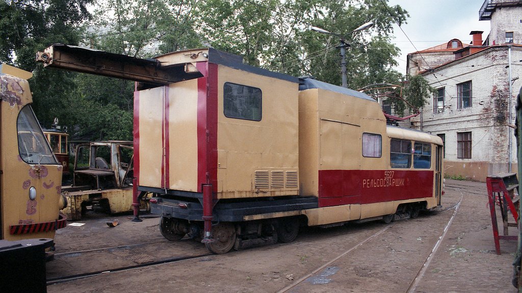 Moscou, Tatra T3SU N°. 5627