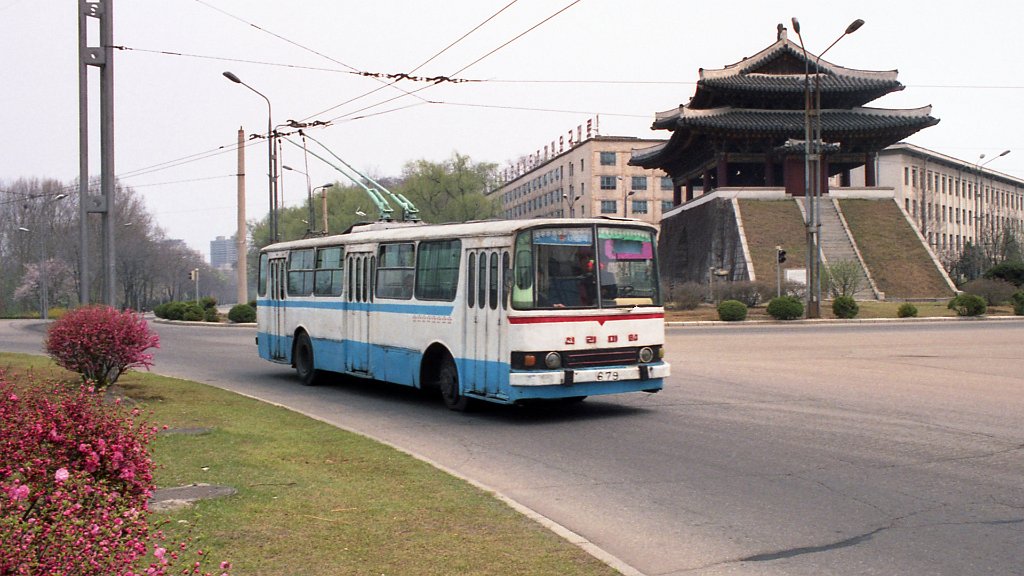 Pyongyang, Chollima 84 № 679; Pyongyang — Historical photos — Tramway and Trolleybus (1991+)