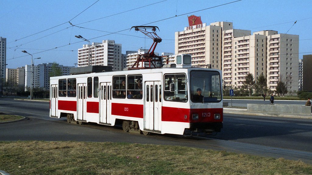 Pyongyang, Shenfeng KT4 mod. Pyongyang Nr 1213; Pyongyang — Historical photos — Tramway and Trolleybus (1991+)