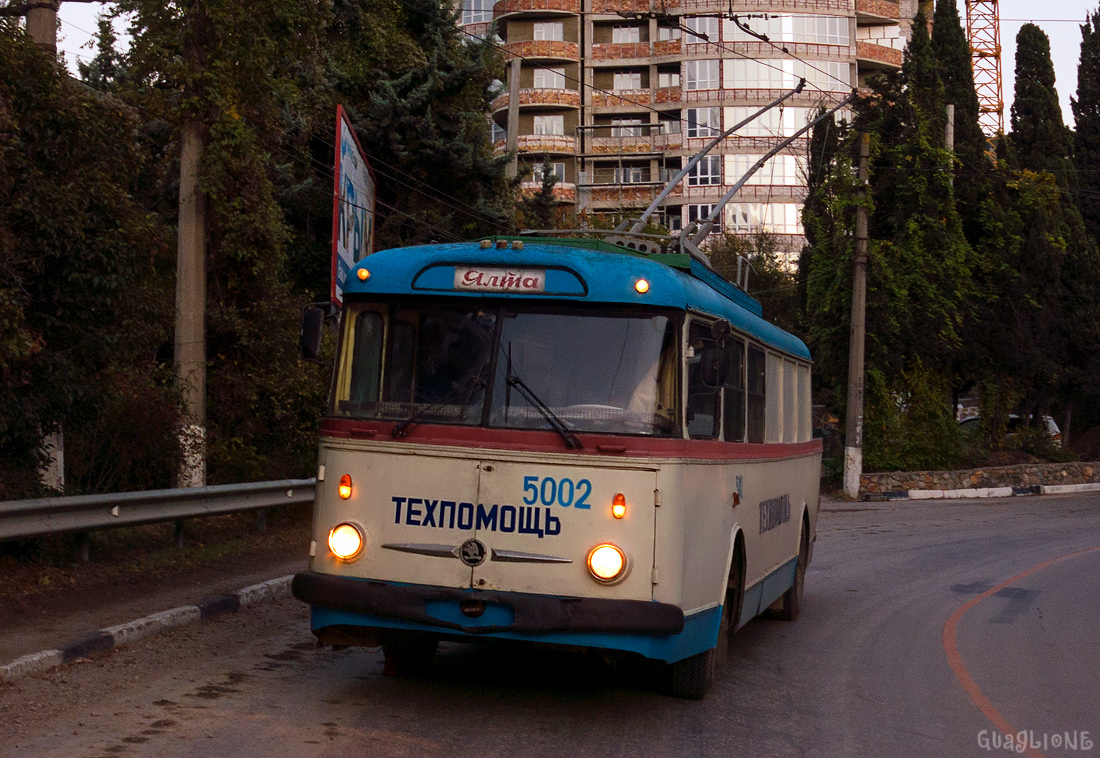 Крымский троллейбус, Škoda 9Tr10 № 5002