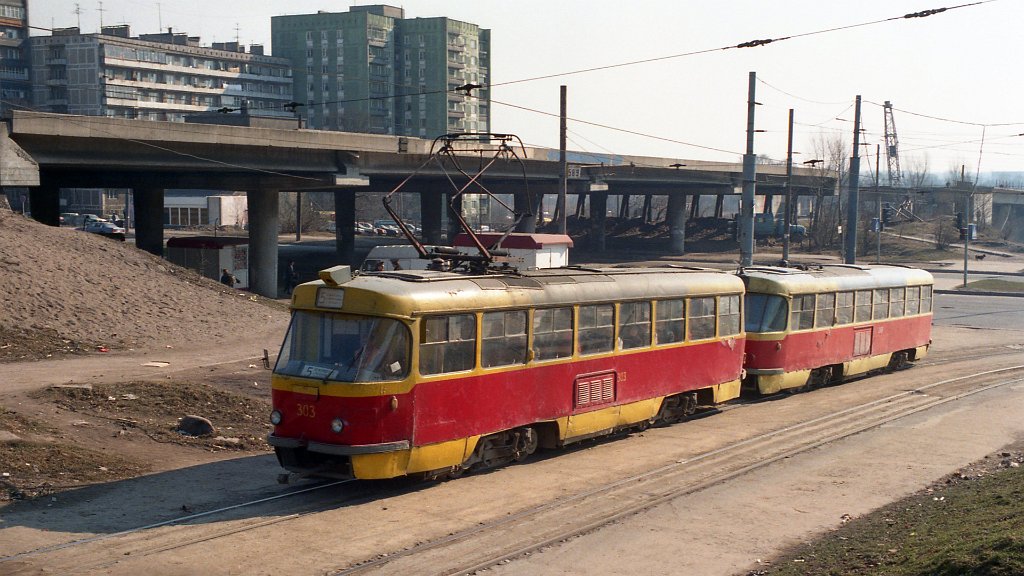 Kaliningrad, Tatra T4SU # 303; Kaliningrad, Tatra T4SU # 302