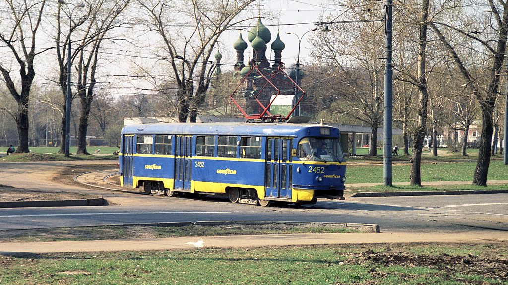 Москва, Tatra T3SU № 2452