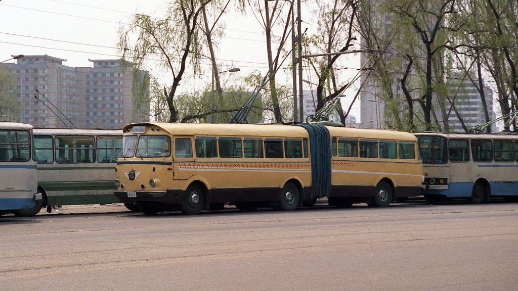 Пхеньян, Chollima 9.25 № 903; Пхеньян — Исторические фотографии — Трамвай и Троллейбус (1991+)