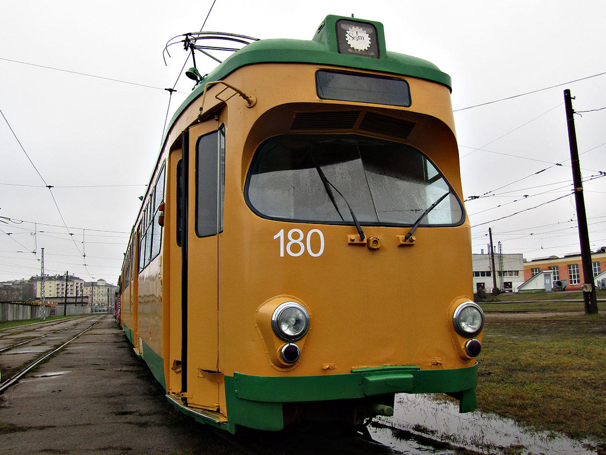 Минск, DWM GT8-D № 180