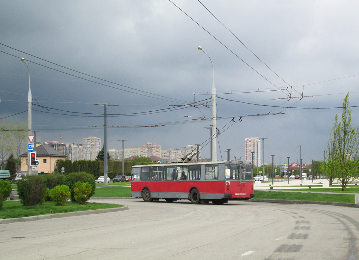 Krasnodar, ZiU-682V-013 [V0V] № 071; Krasnodar — Terminus stations