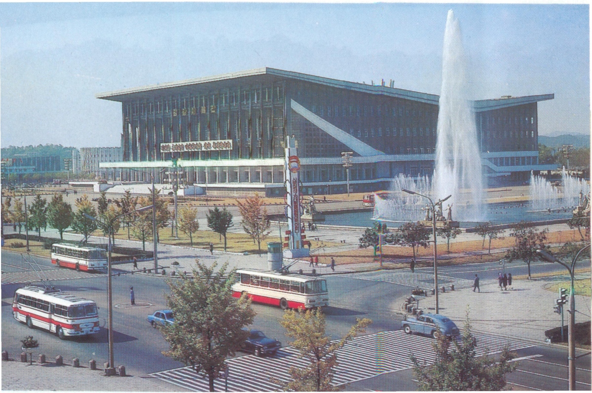 Пхеньян — Исторические фотографии — Троллейбус (1962-1991)
