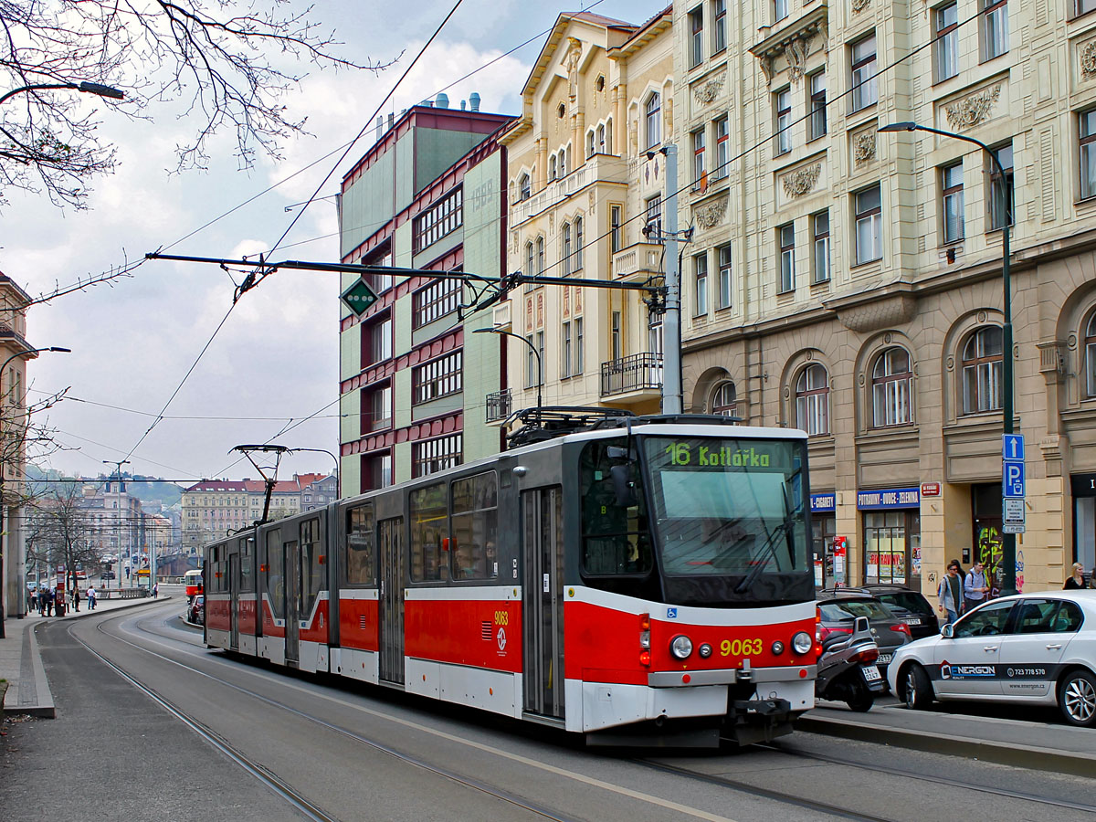 Прага, Tatra KT8D5R.N2P № 9063