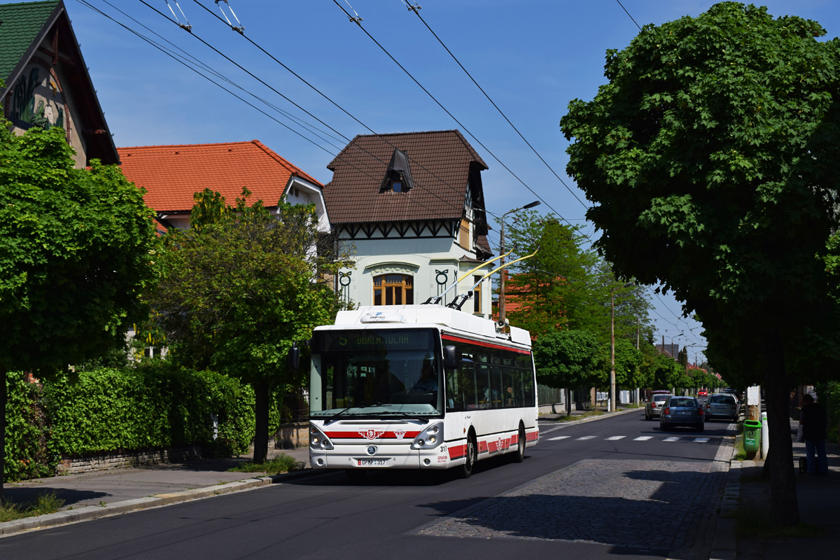 Pardubice, Škoda 24Tr Irisbus Citelis # 317