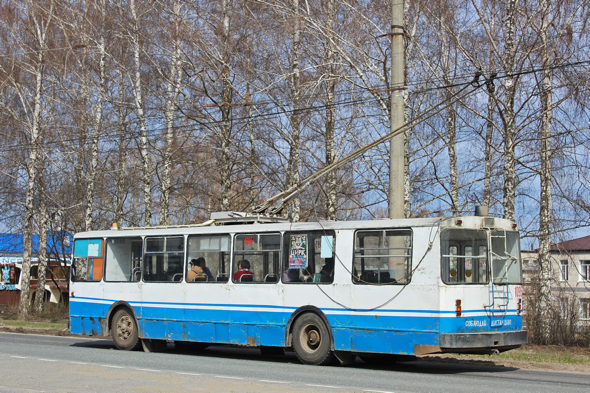 Новочебоксарск, ВМЗ-100 № 1095