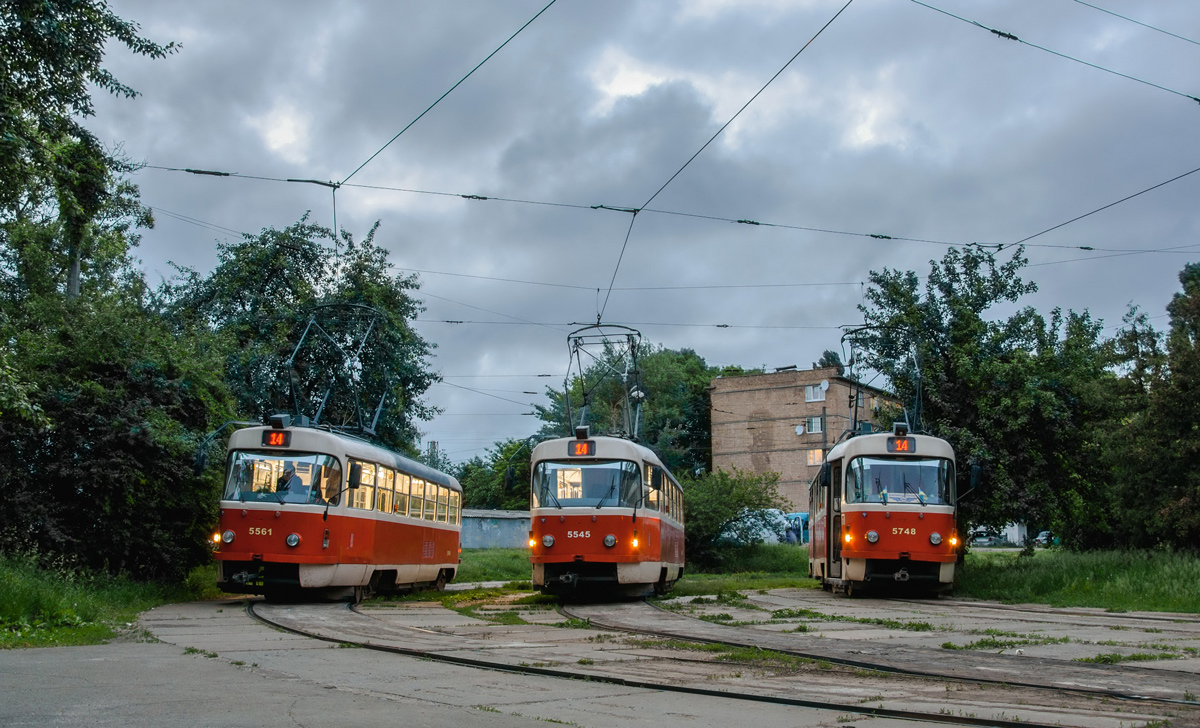 Kijów, Tatra T3SUCS Nr 5561; Kijów, Tatra T3SUCS Nr 5545; Kijów, Tatra T3SUCS Nr 5748