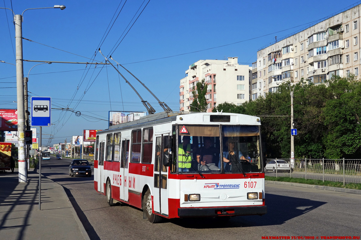 Trolleybus de Crimée, Škoda 14Tr89/6 N°. 6107