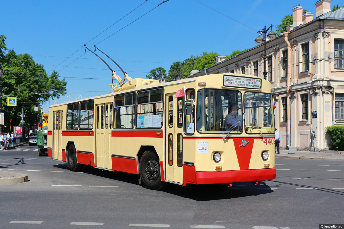 Saint-Petersburg, ZiU-682B № 4409; Saint-Petersburg — IV parade of retro transport to the 315th anniversary of St. Petersburg