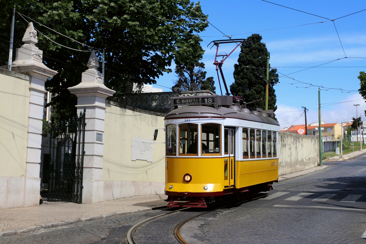Lisbon, Carris 2-axle motorcar (Remodelado) № 542