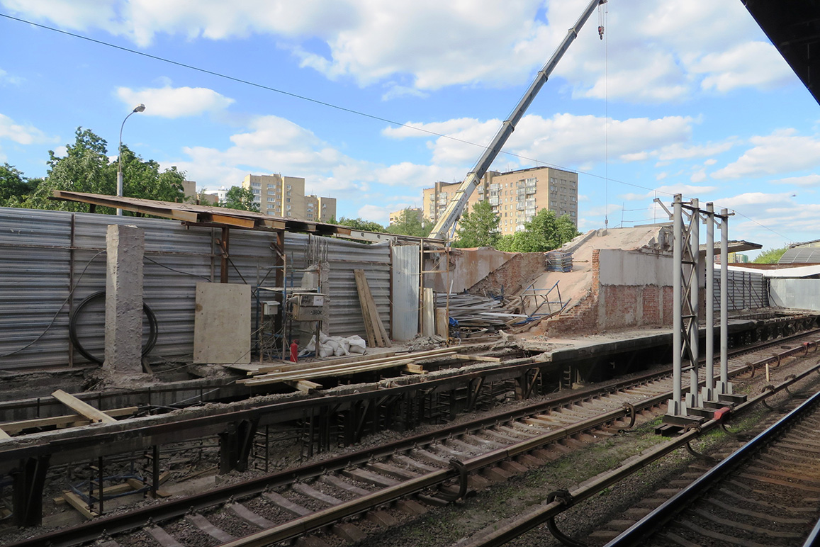 Москва — Метрополитен — [3] Арбатско-Покровская линия; Москва — Метрополитен — [4] Филёвская линия