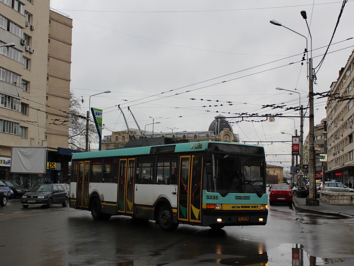 Bukurešť, Ikarus 415.80 č. 5235