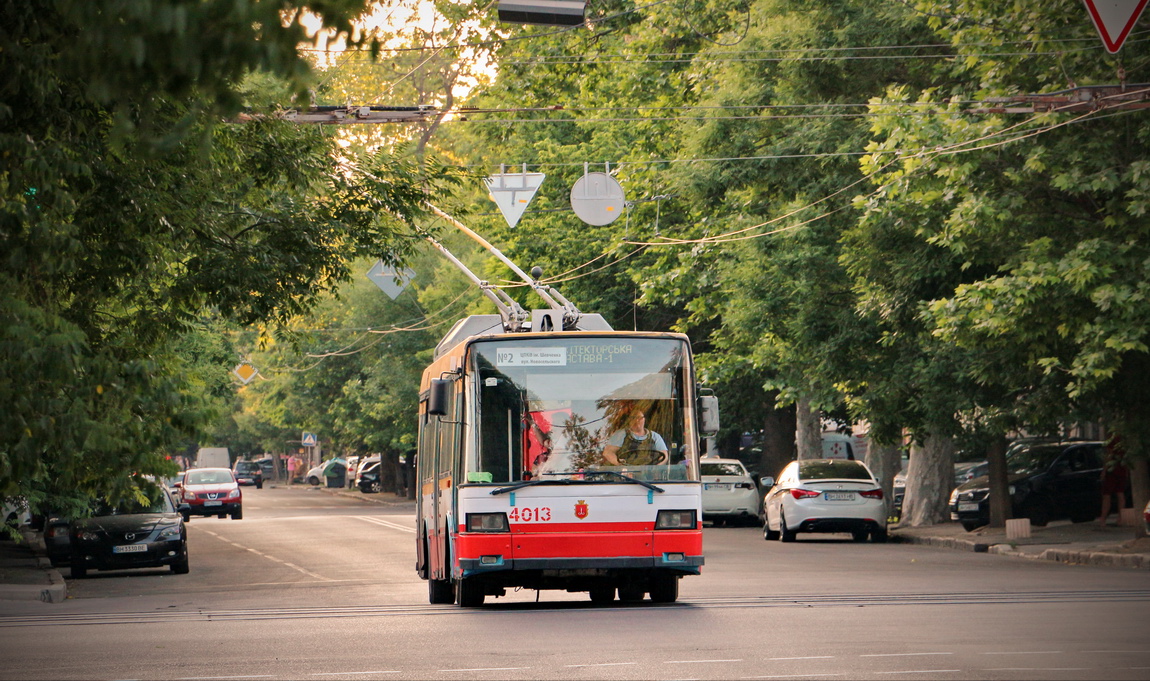 Одесса, Škoda 21Tr № 4013