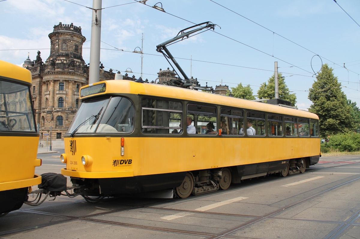 Дрезден, Tatra T4D-MT № 224 266