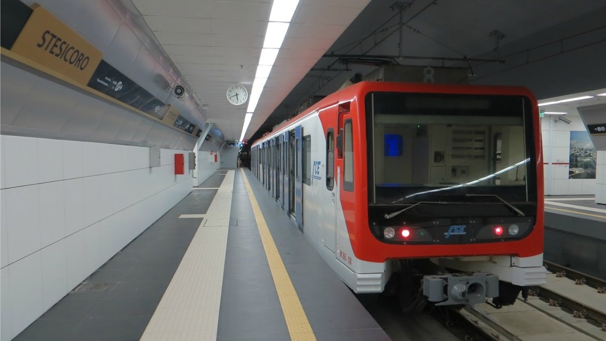 Catania, Firema M.88 Nr. 08; Catania — Metro — Lines and stations