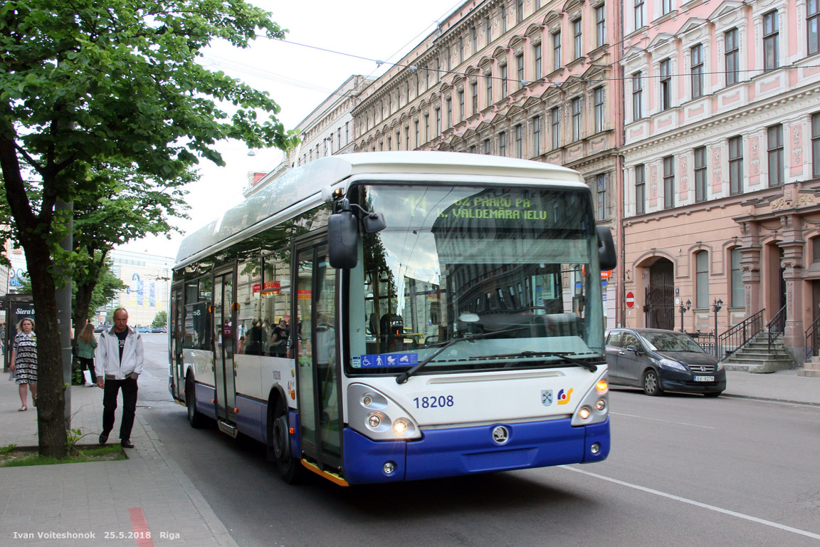 Рига, Škoda 24Tr Irisbus Citelis № 18208