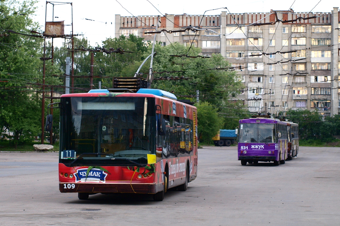 Львов, ЛАЗ E183D1 № 109