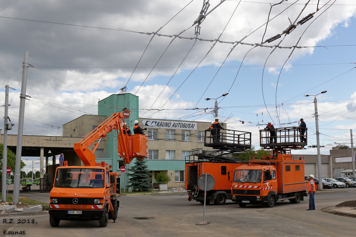 Kowno — Construction and reconstruction; Kowno — Trolleybus wires and infrastructure