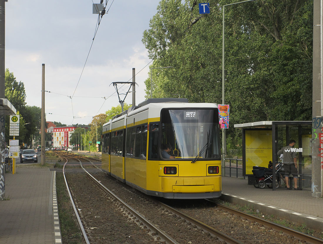 Berlin, BVG GT6U № 1572