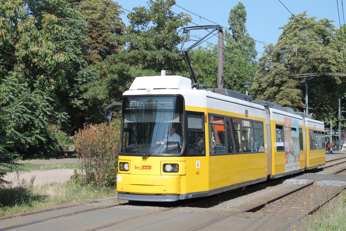 Берлин, BVG GT6U № 1588