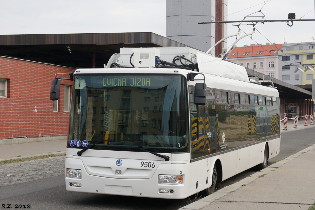 Prague, Škoda 30Tr SOR № 9506