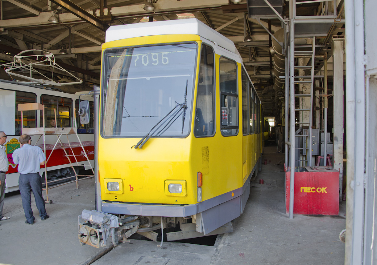 Zaporiżżia, Tatra KT4DtM Nr 002