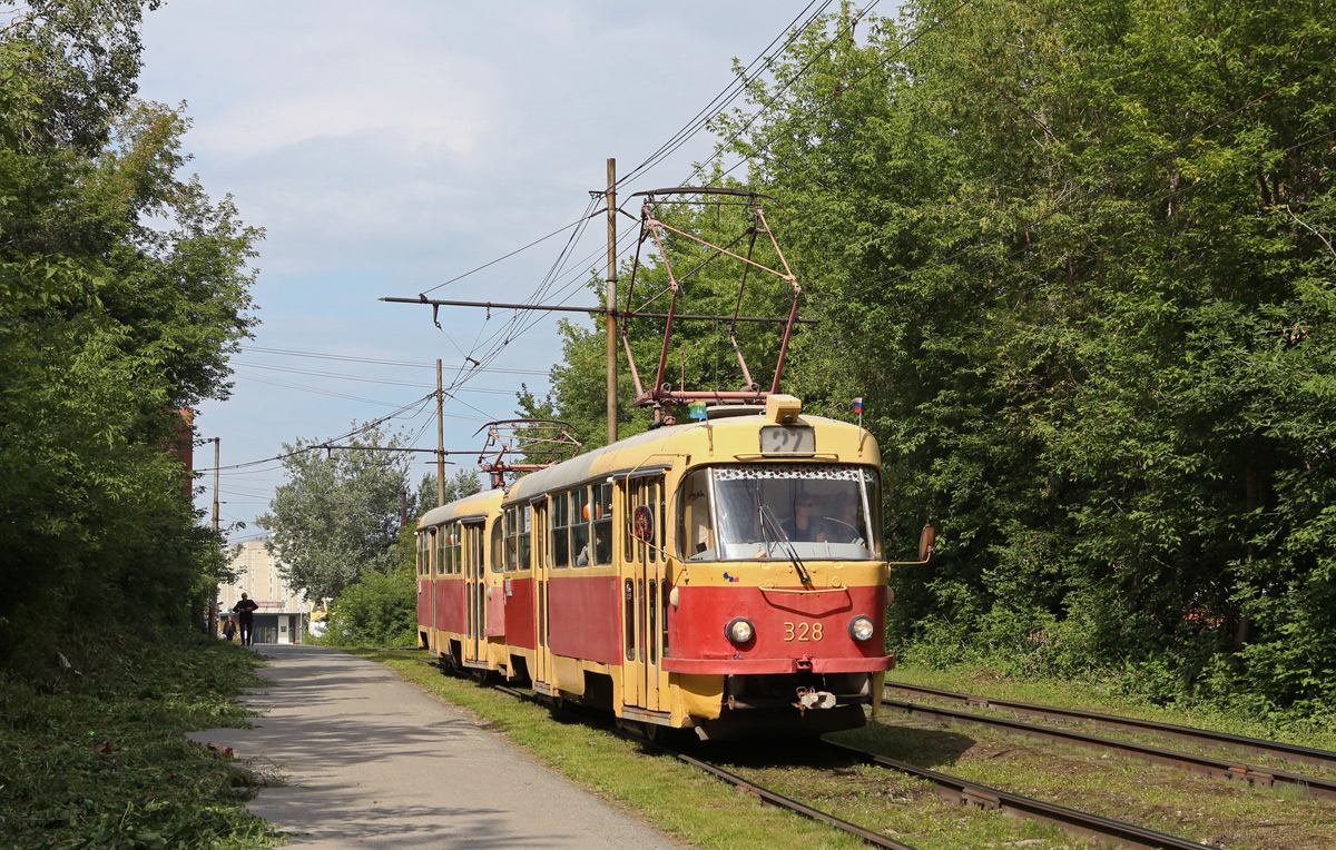 Yekaterinburg, Tatra T3SU Nr 328