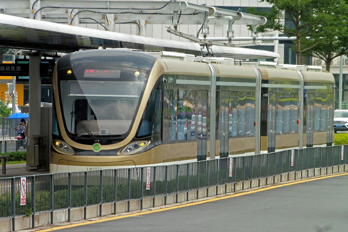 Shenzhen, CRRC Zhuzhou Longhua № LH107