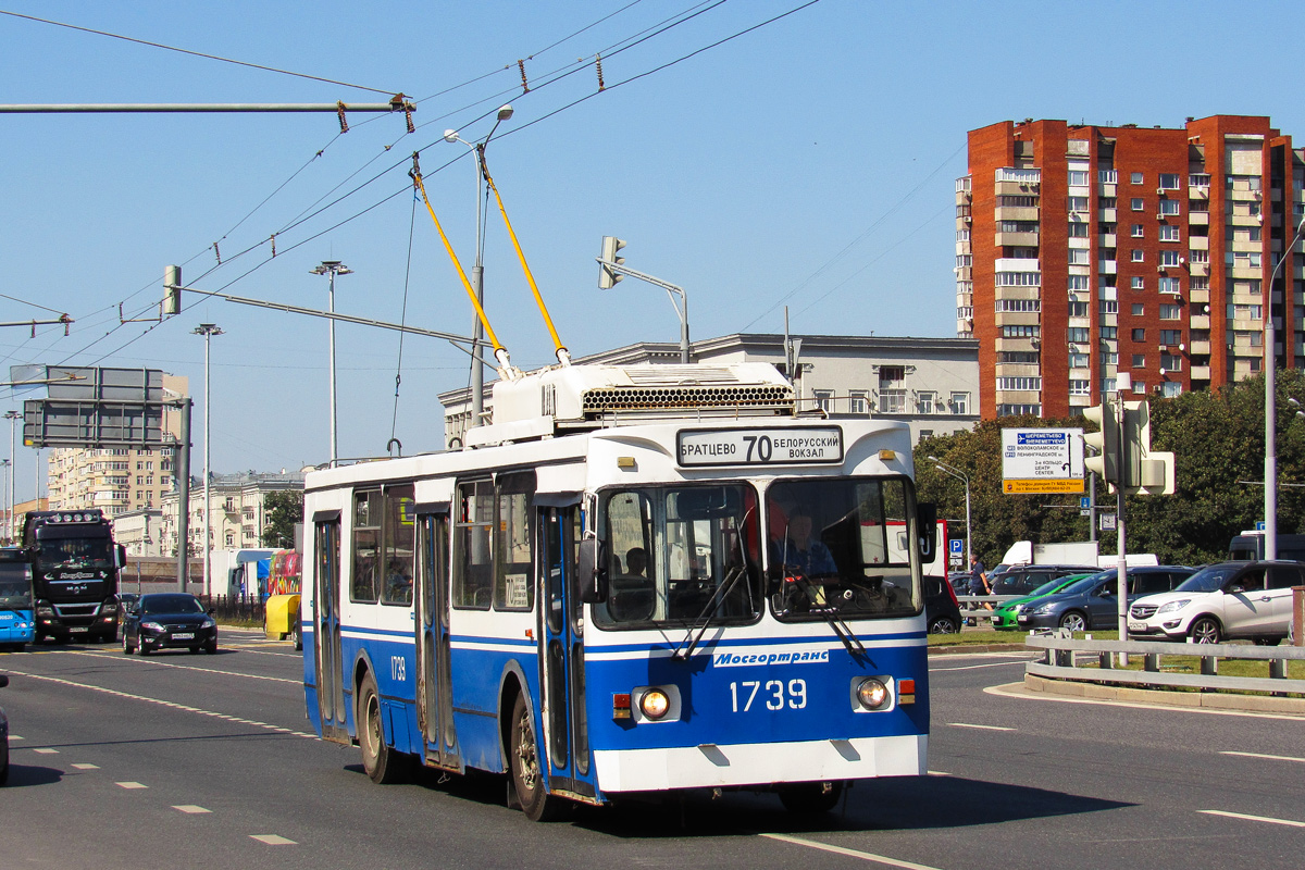 Москва, ЗиУ-682ГМ1 (с широкой передней дверью) № 1739